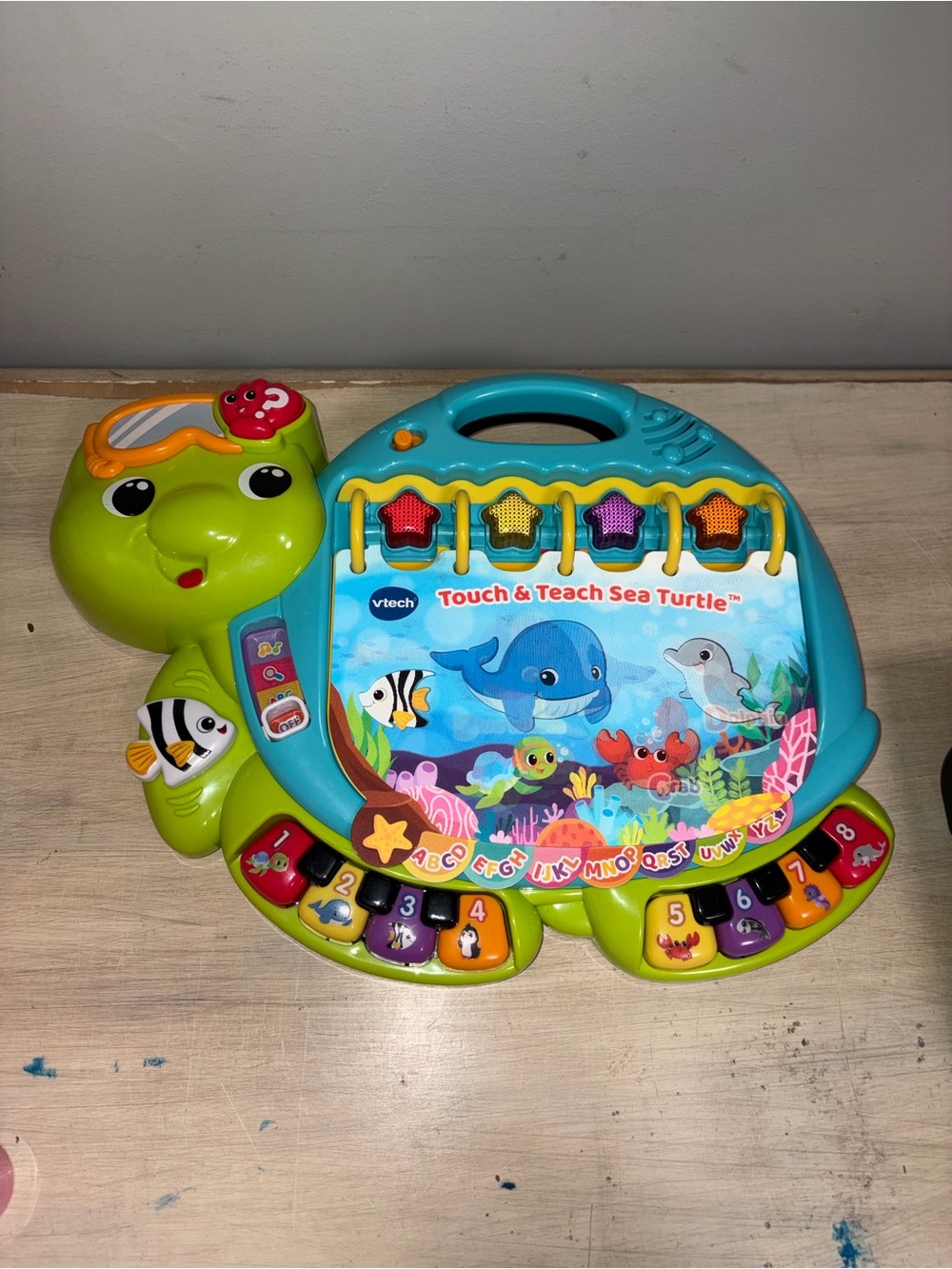 VTech Touch and Teach Sea Turtle Interactive Learning Book Toy Unisex